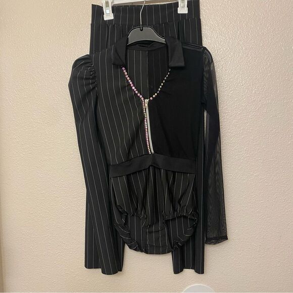 Kelle dance costume 2 piece black pin stripe leotard leggings 5333 103535 LC - Picture 2 of 13